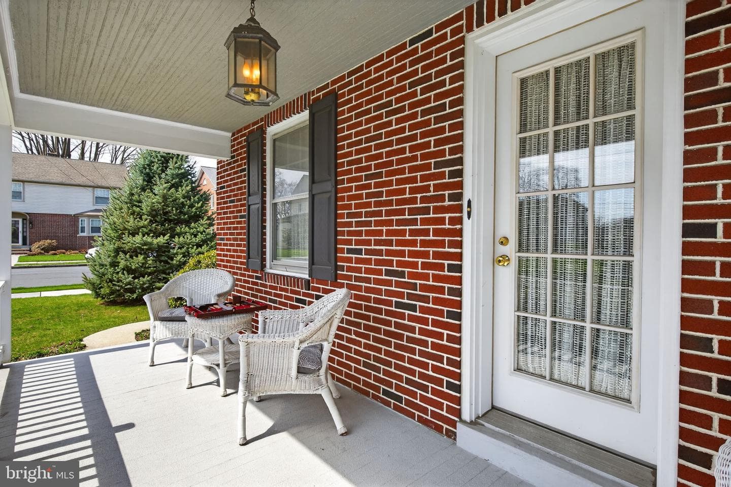 108 S Locust Street photo 41