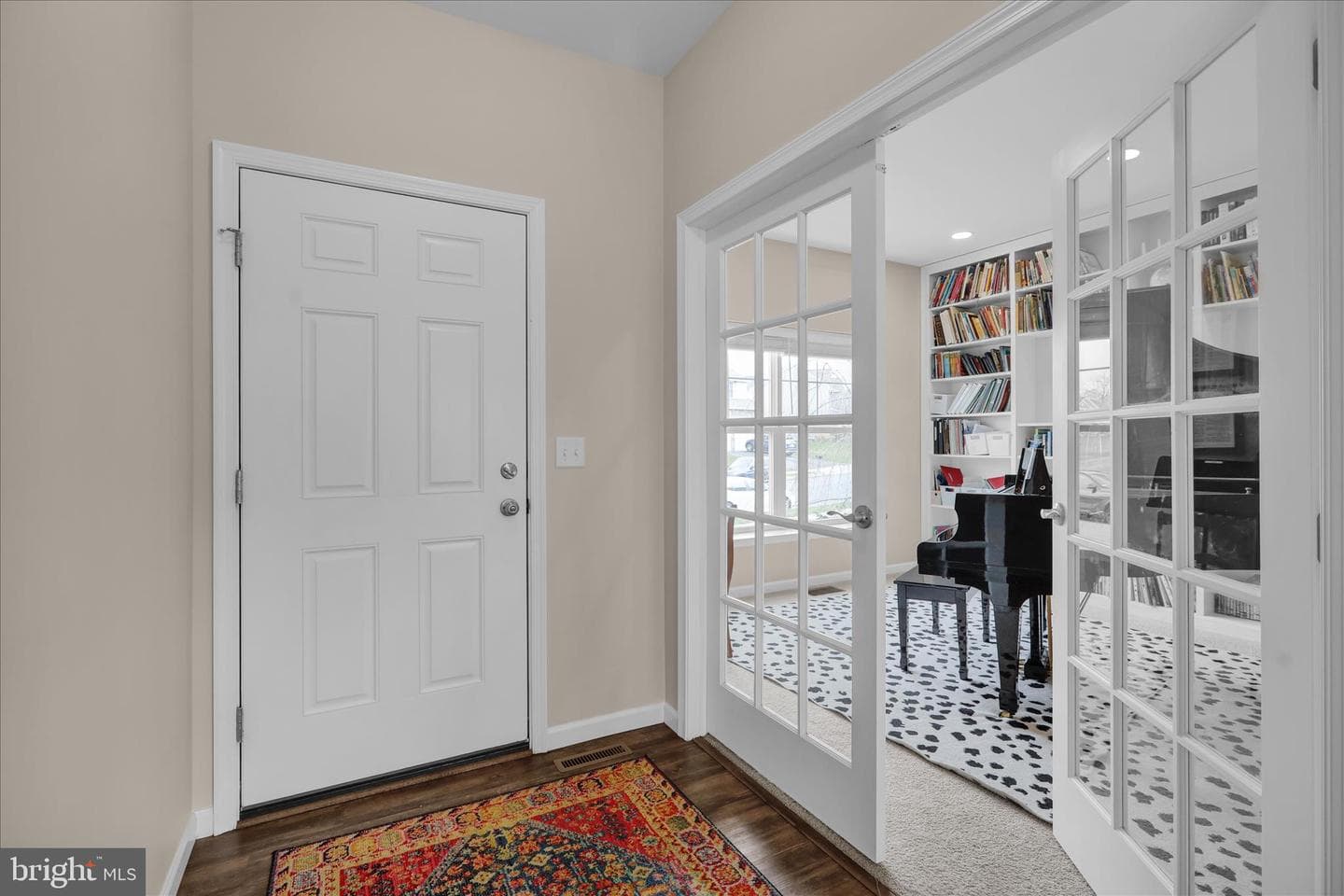81 Creekside Drive photo 3