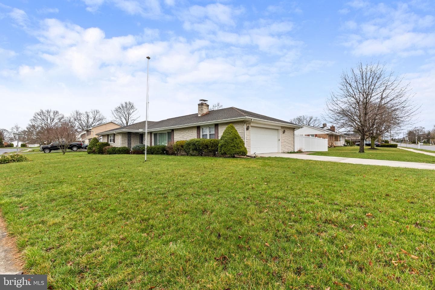 134 Lynnwood Drive photo 4