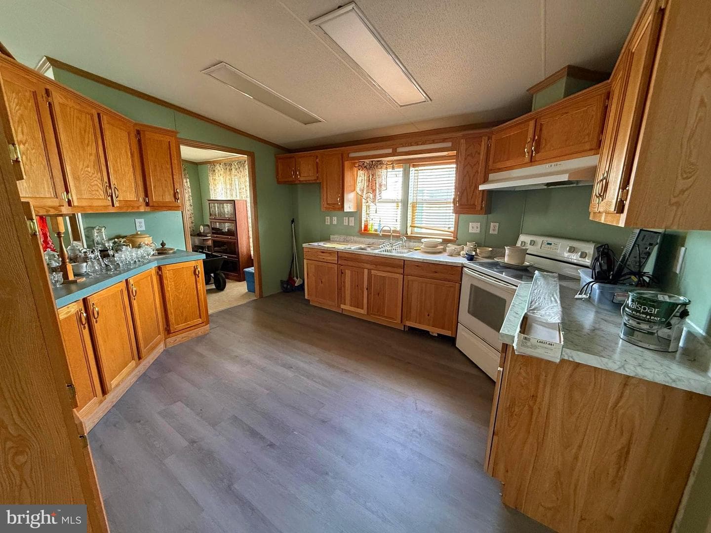 154 W Spruce Street photo 12