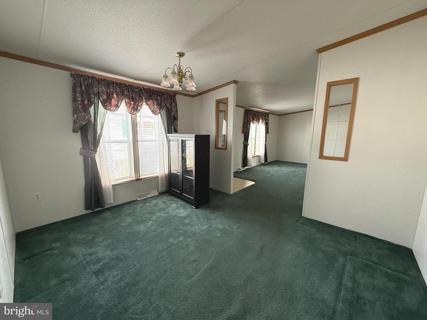 154 W Spruce Street photo 13