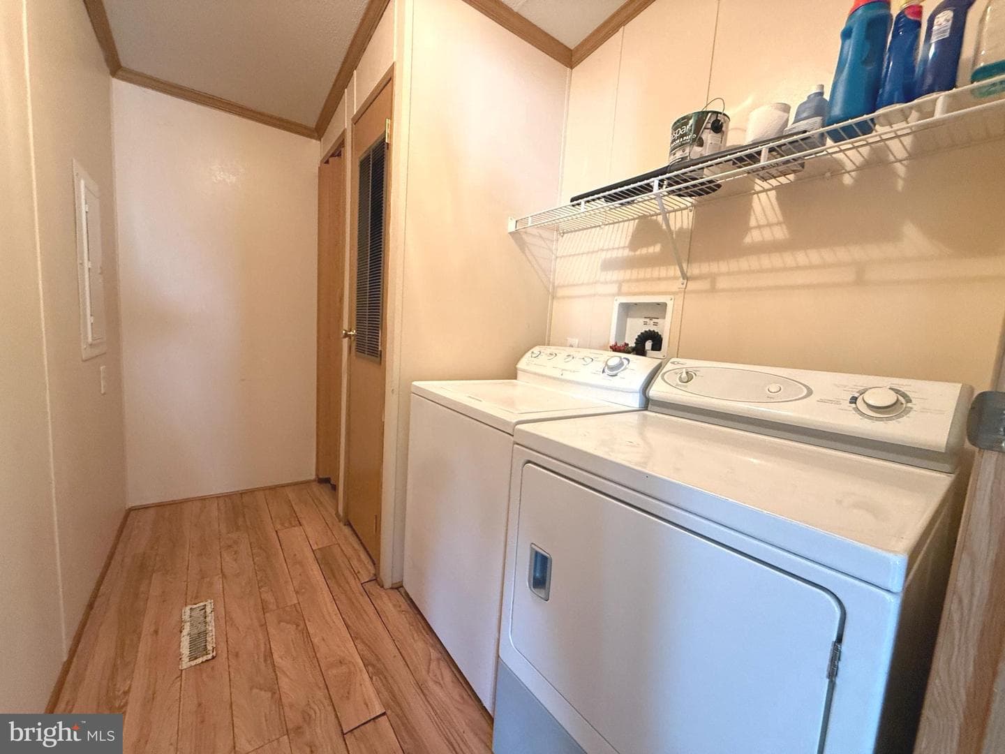 154 W Spruce Street photo 25