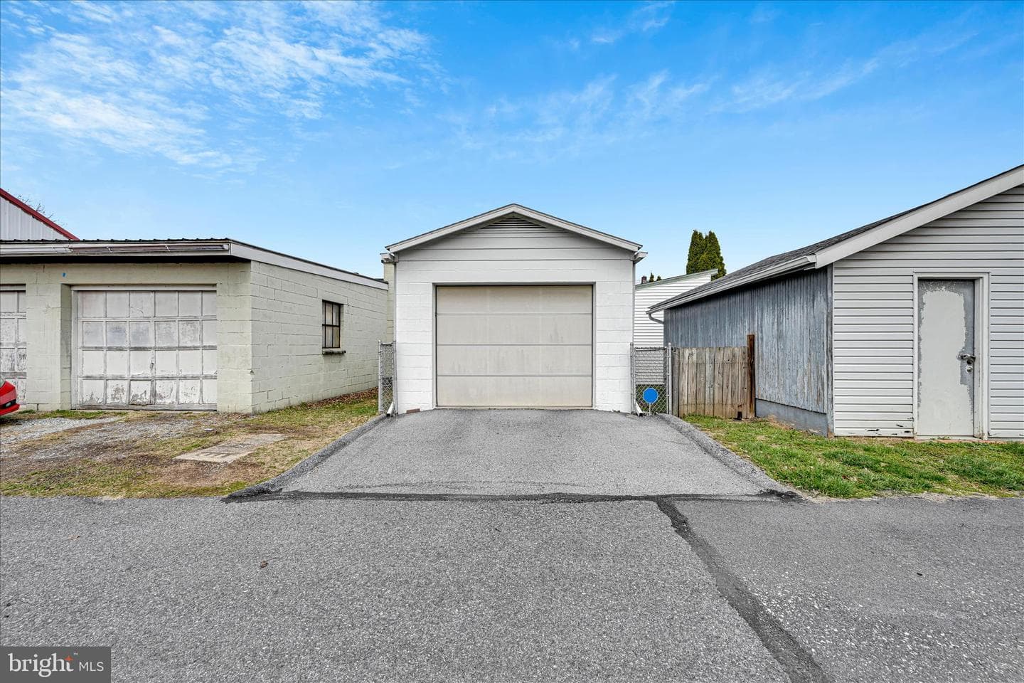 2210 Lehman Street photo 34
