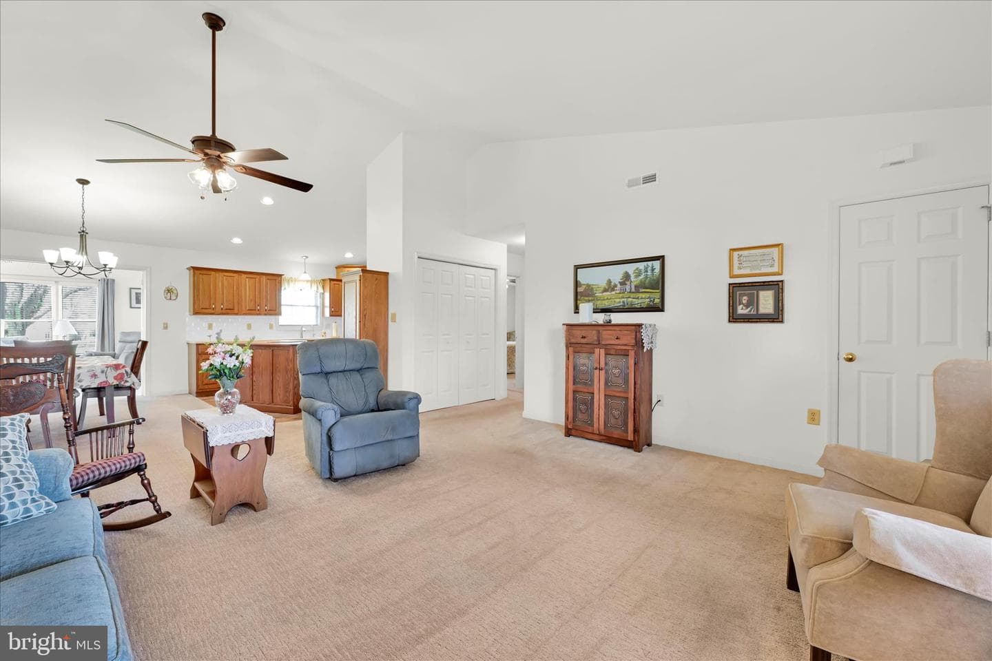 5 Springhouse Drive photo 12