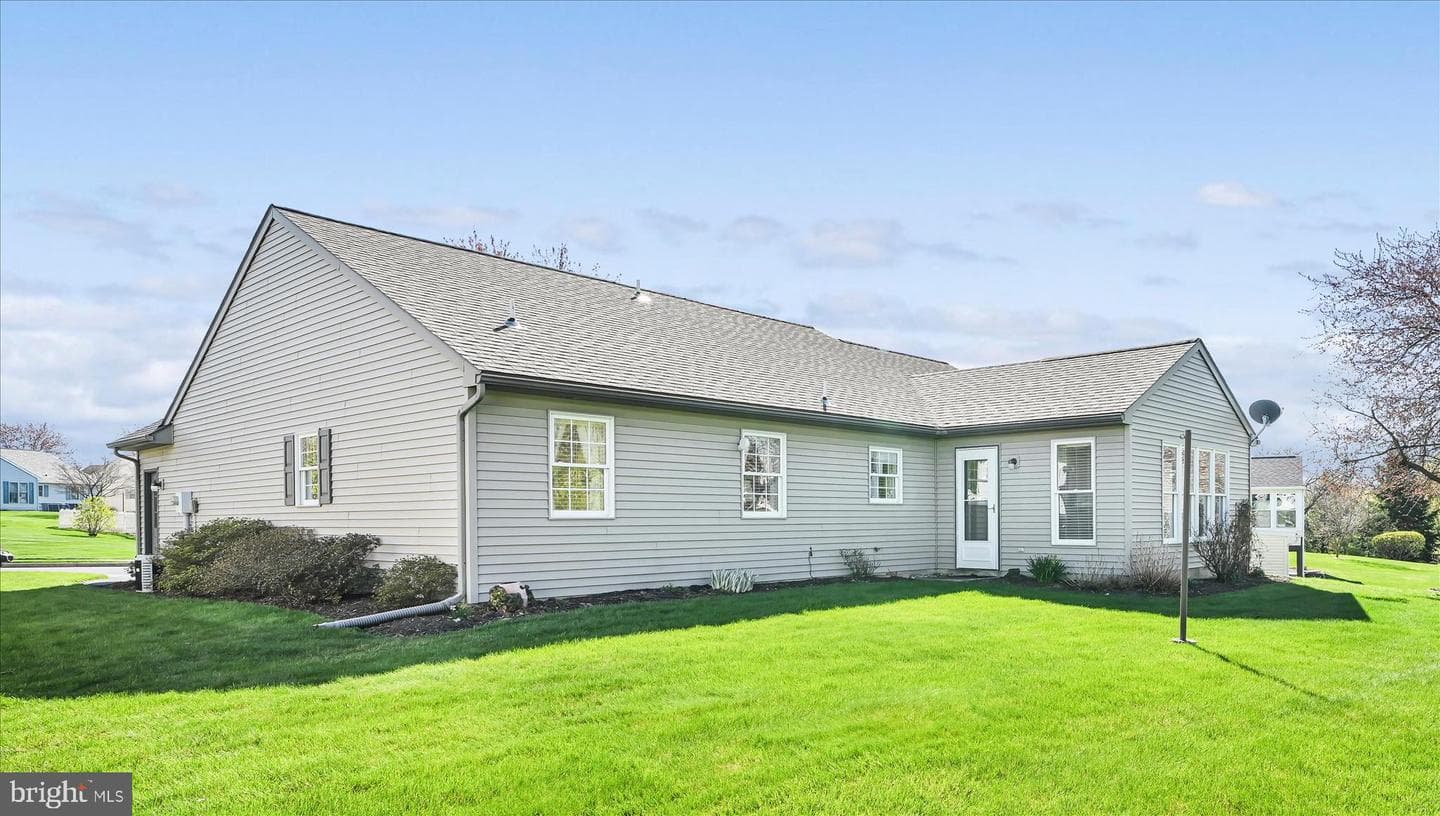 5 Springhouse Drive photo 29