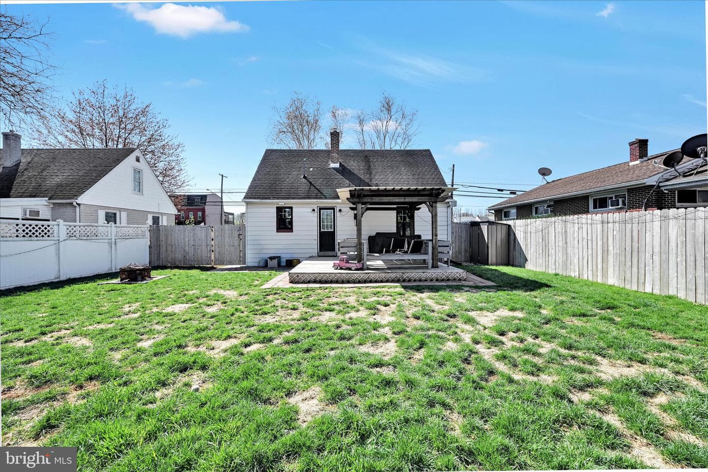 605 E Lehman Street photo 28