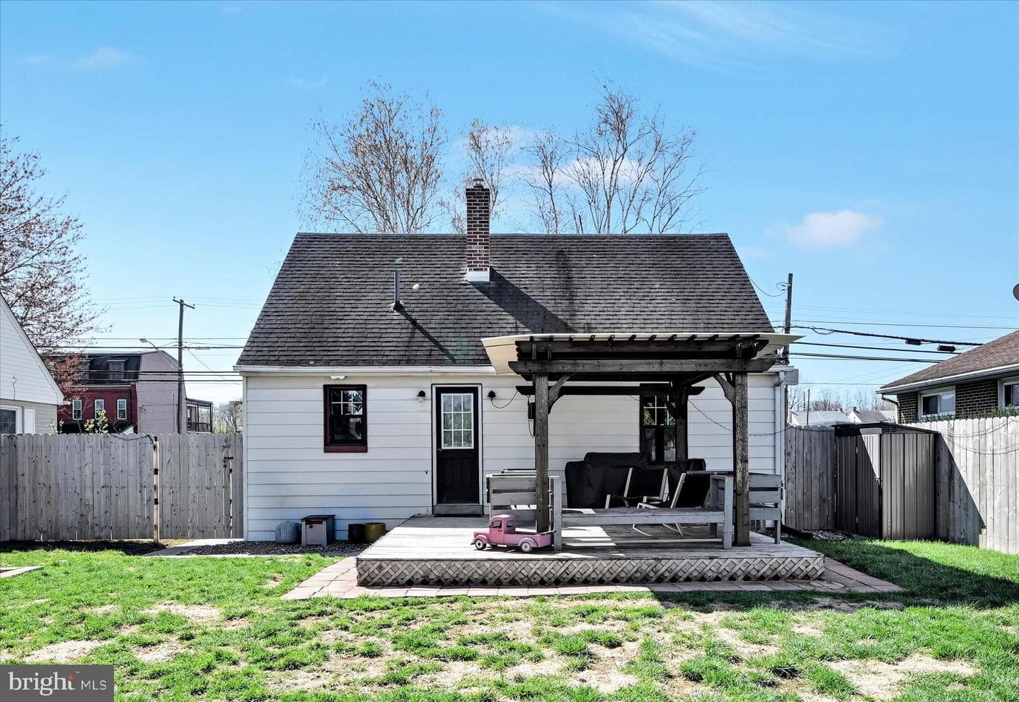 605 E Lehman Street photo 29