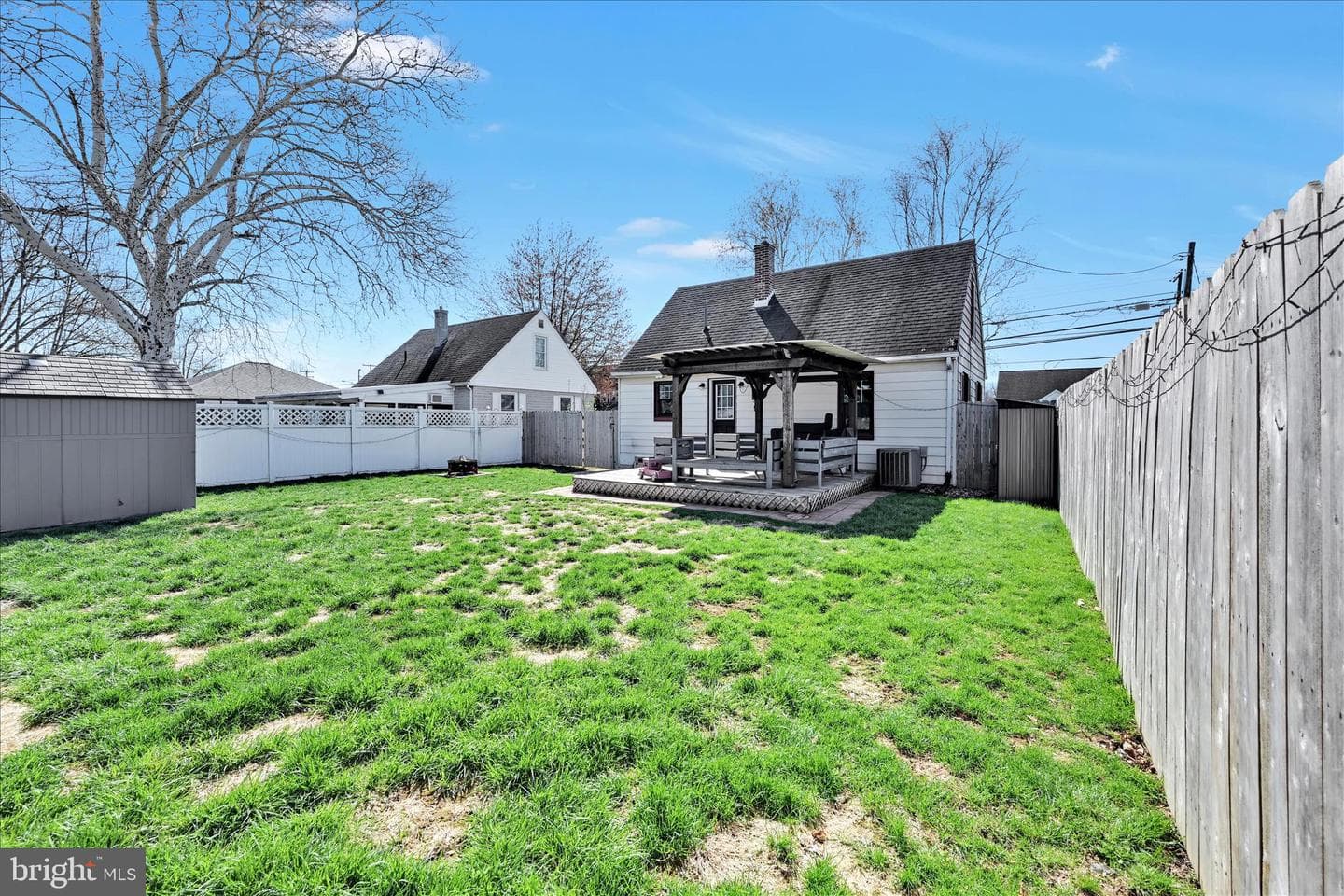 605 E Lehman Street photo 30