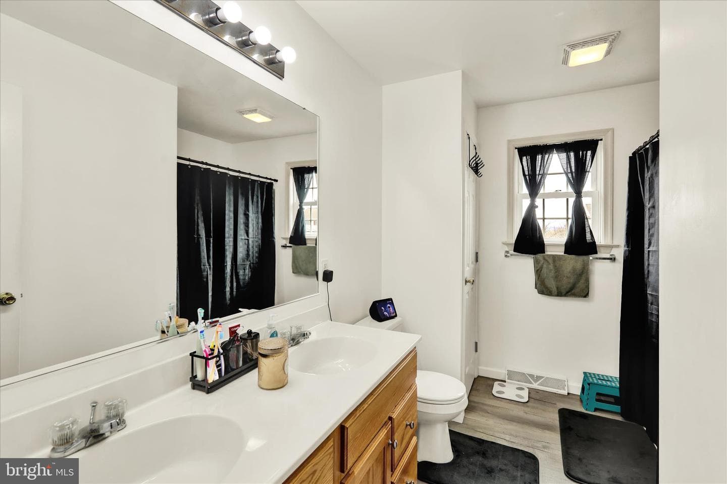 47 Beverly Drive photo 18