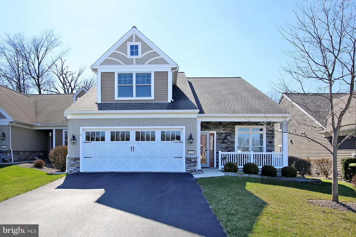 1126 Alden Way