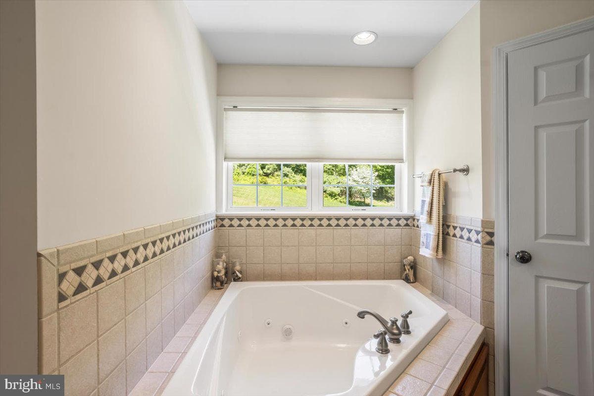 304 Iron Valley Drive photo 46