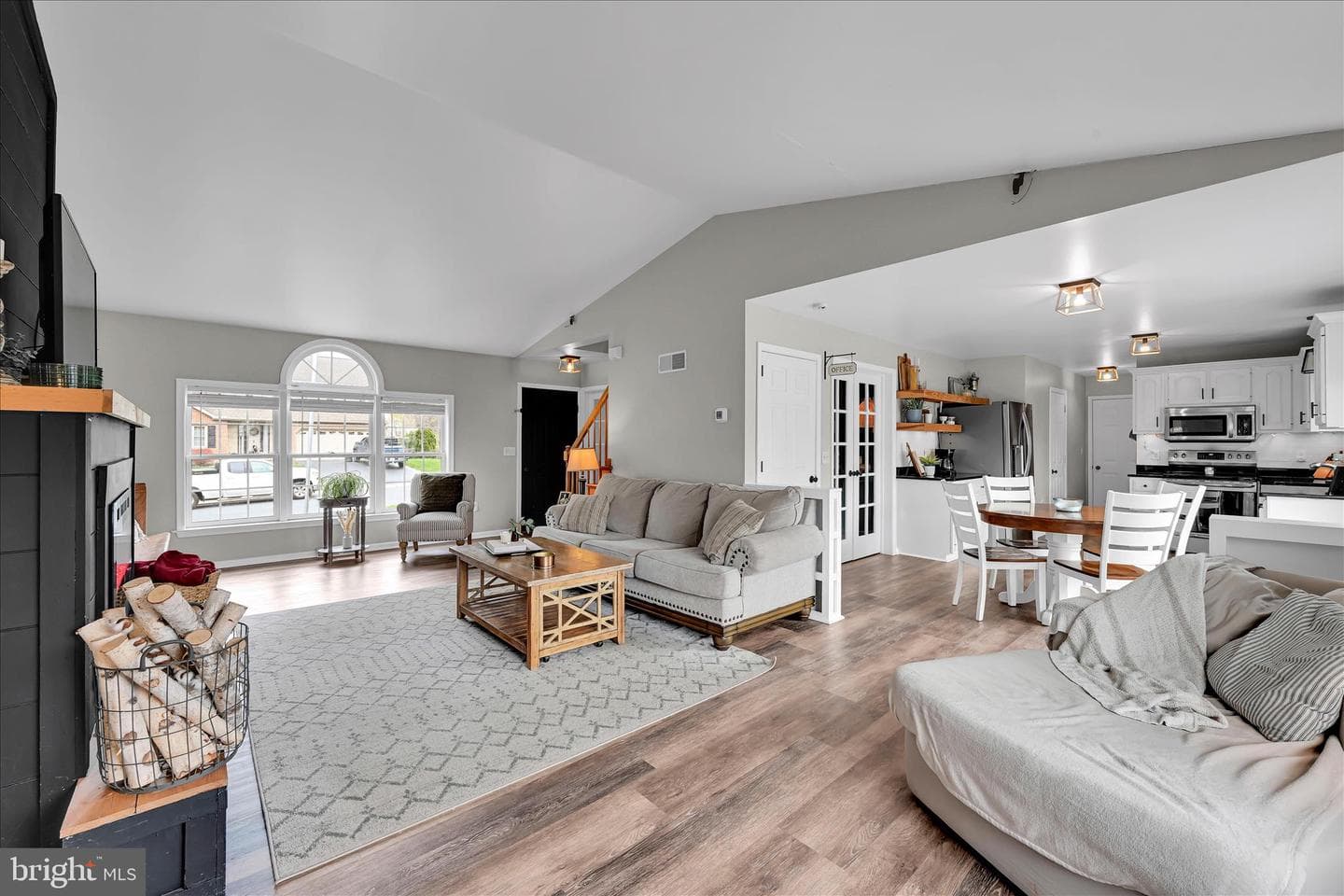 7 N Butterfly Drive photo 15