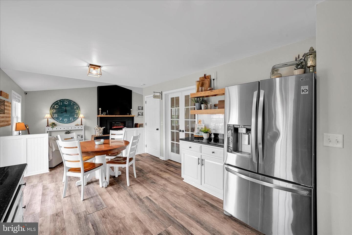 7 N Butterfly Drive photo 22
