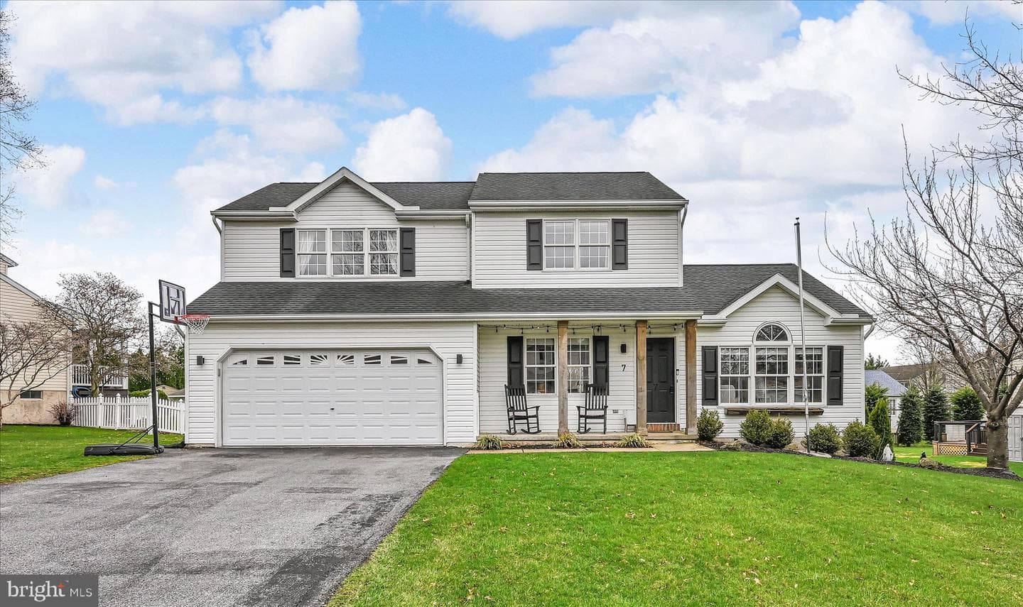 7 N Butterfly Drive photo 4