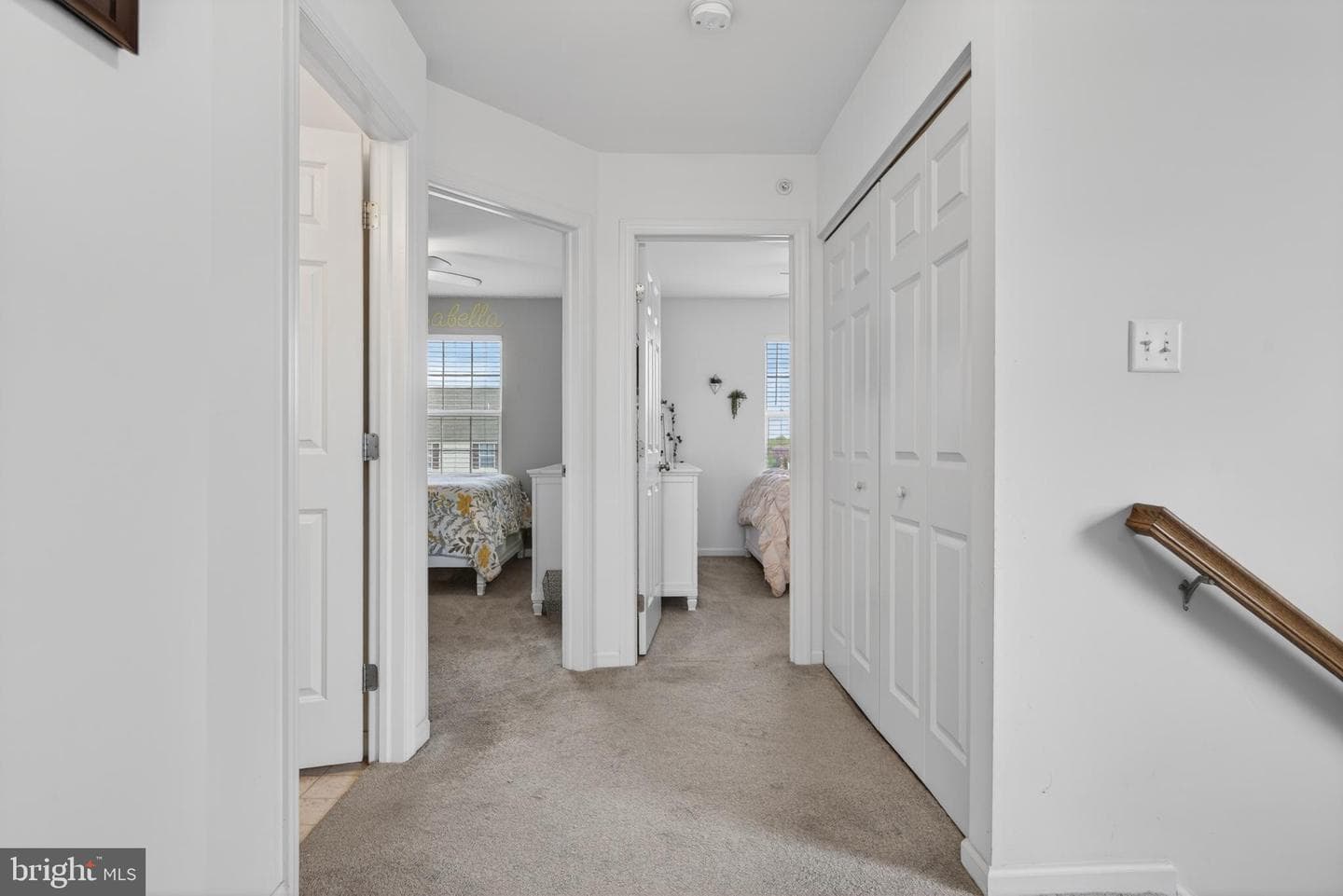 553 Brookwood Dr photo 17