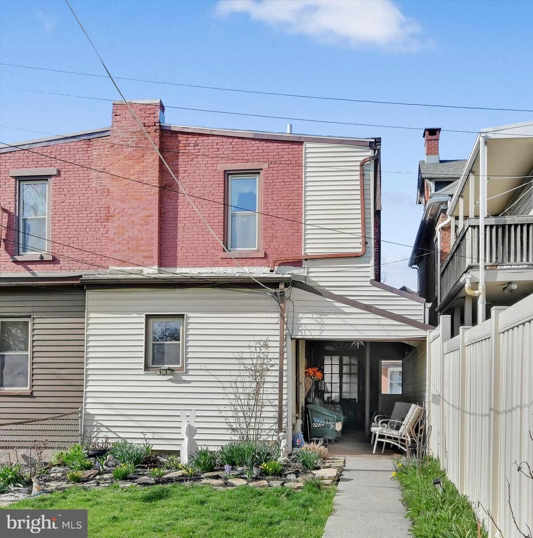 1108 Walnut Street photo 31