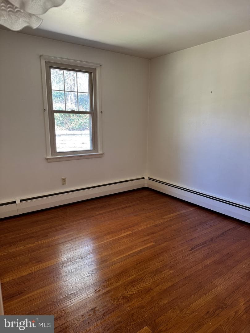 3319 Hillside Drive photo 12