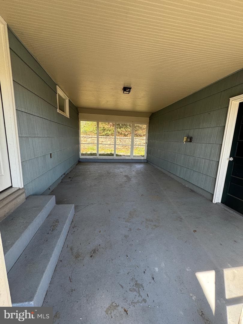 3319 Hillside Drive photo 24