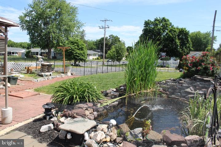 158 N Green Street photo 20