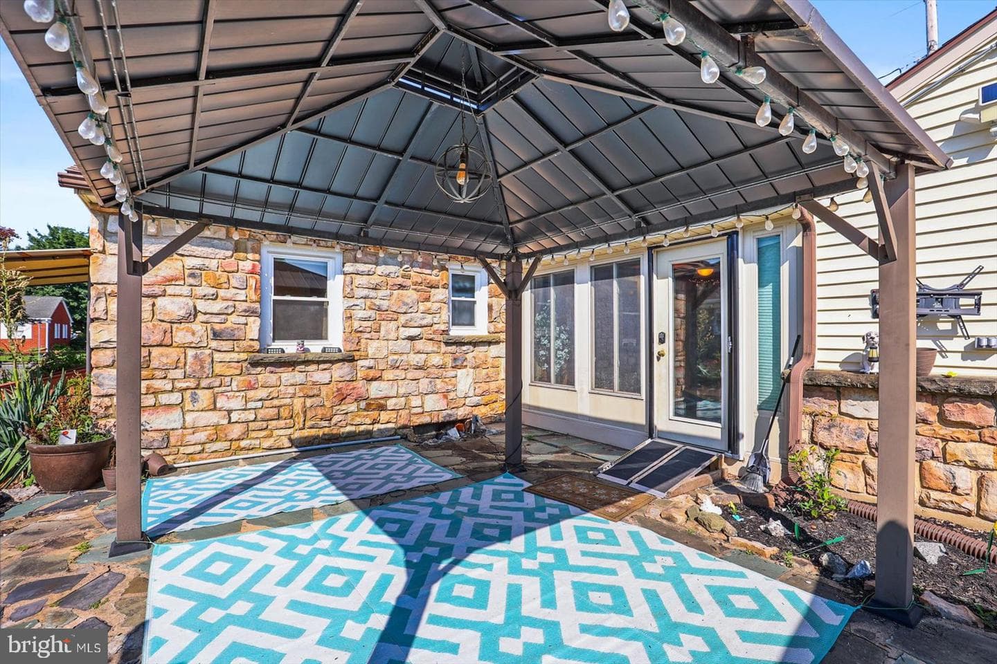 158 N Green Street photo 29