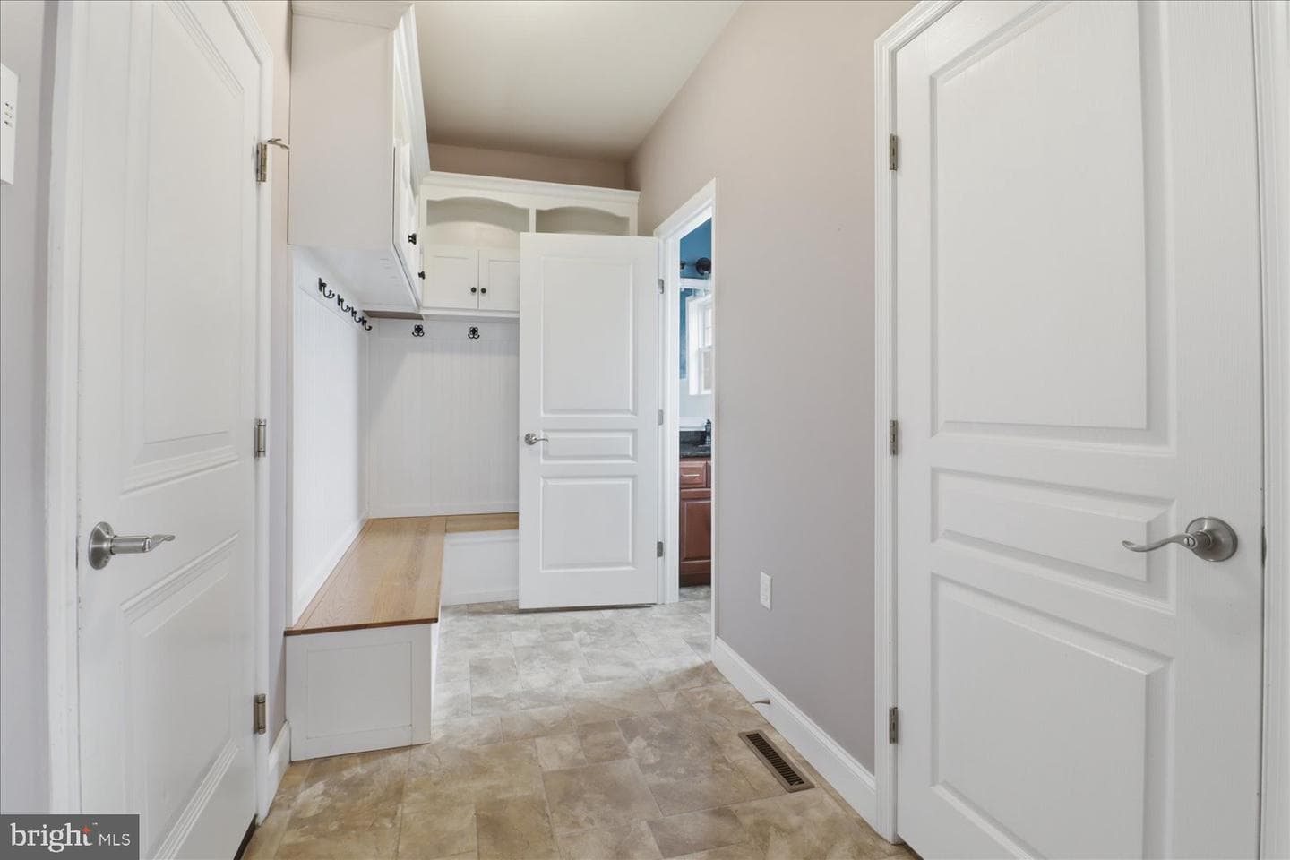 141 Bell Road photo 19