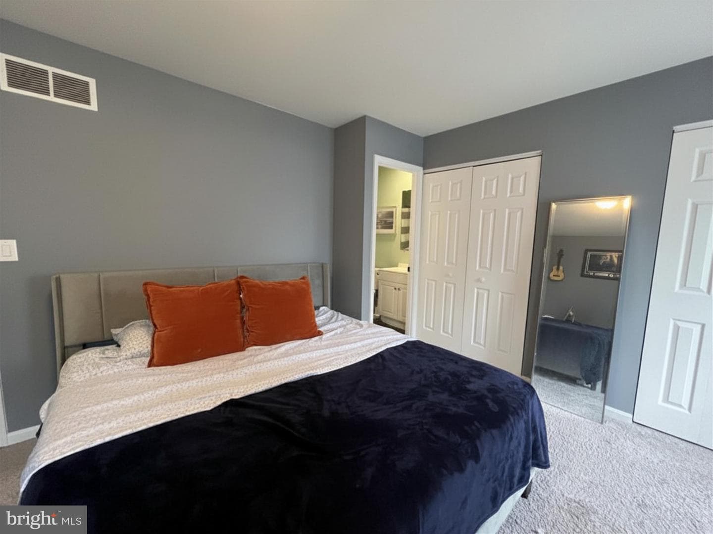 1335 Cambridge Ct photo 18
