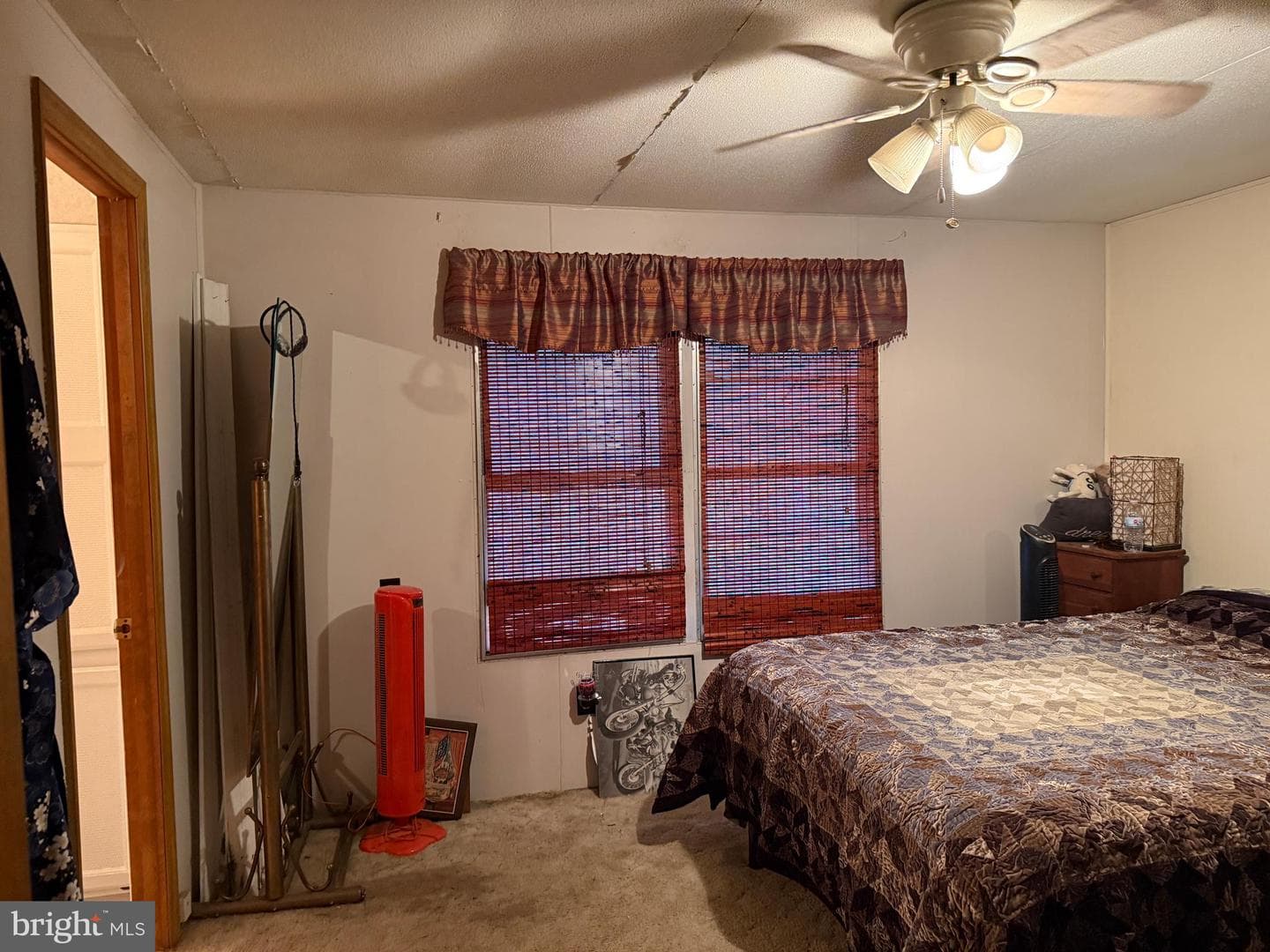 21 Crest Lane photo 40