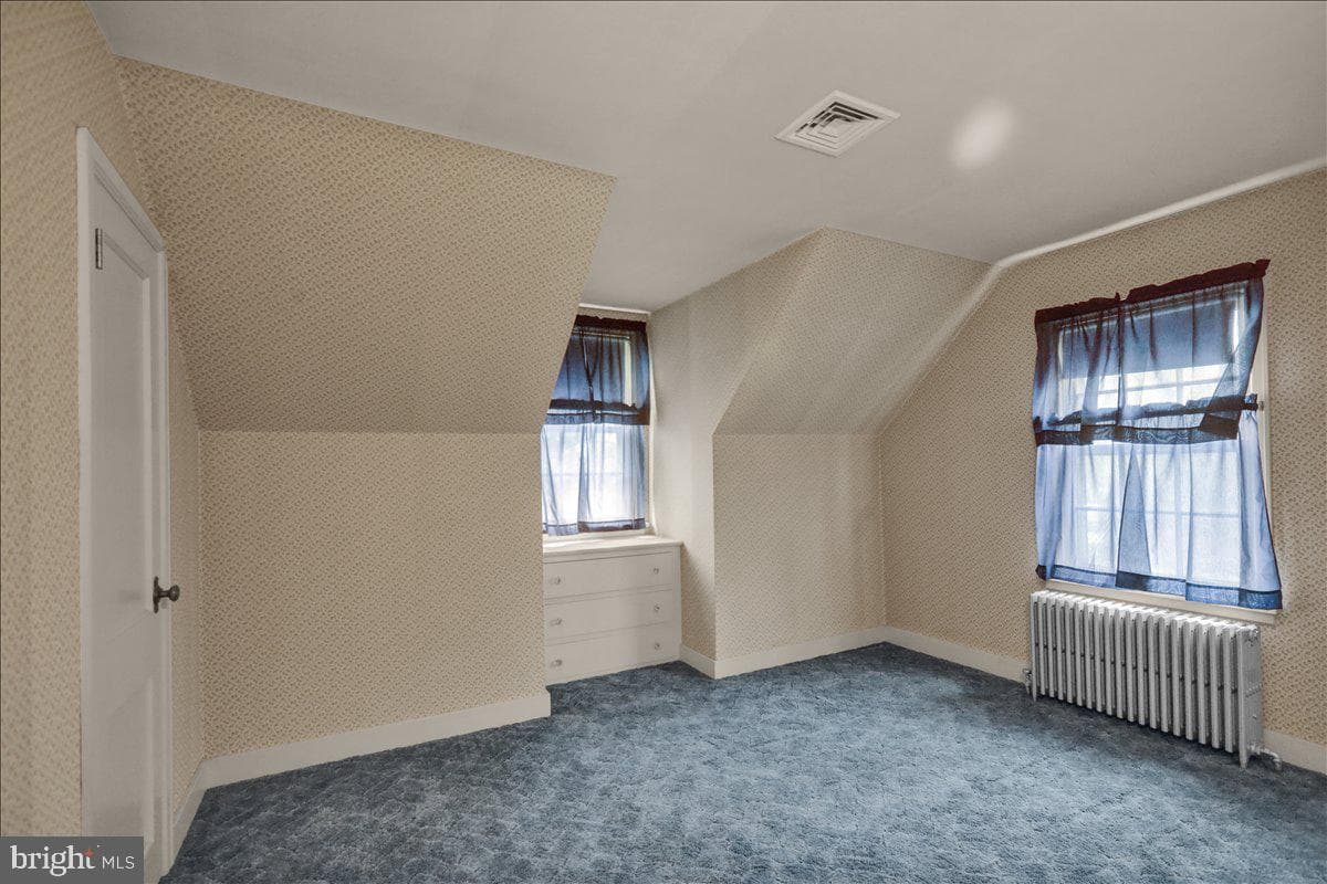 618 Smith Avenue photo 25