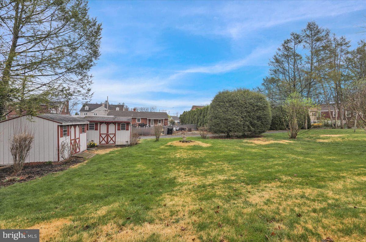 618 Smith Avenue photo 41