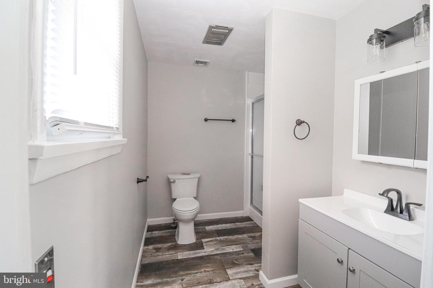 426 Edgewood Drive photo 28