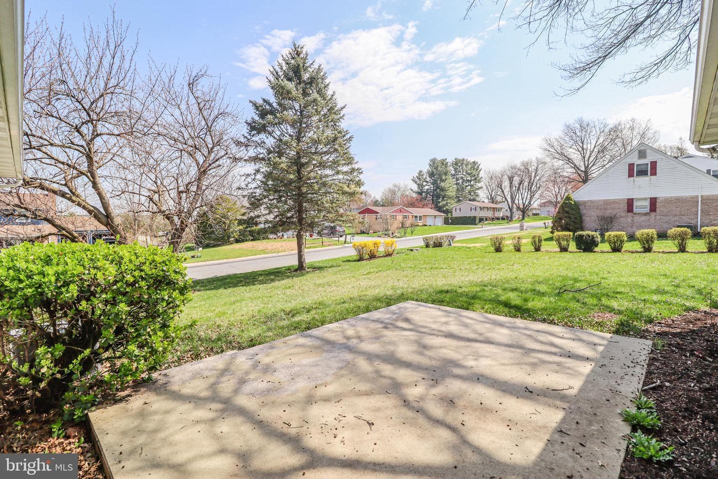 426 Edgewood Drive photo 9