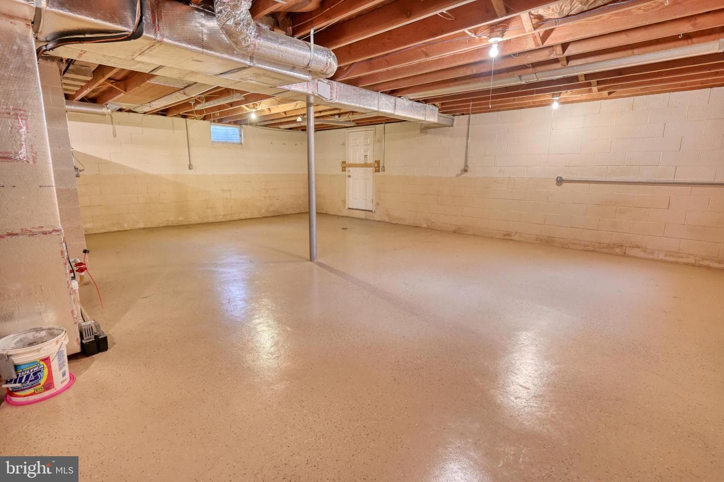 601 N College Street photo 29