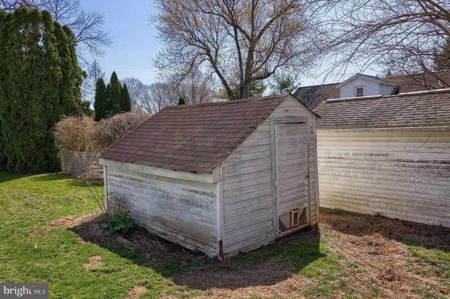 1024 Victor Street photo 26