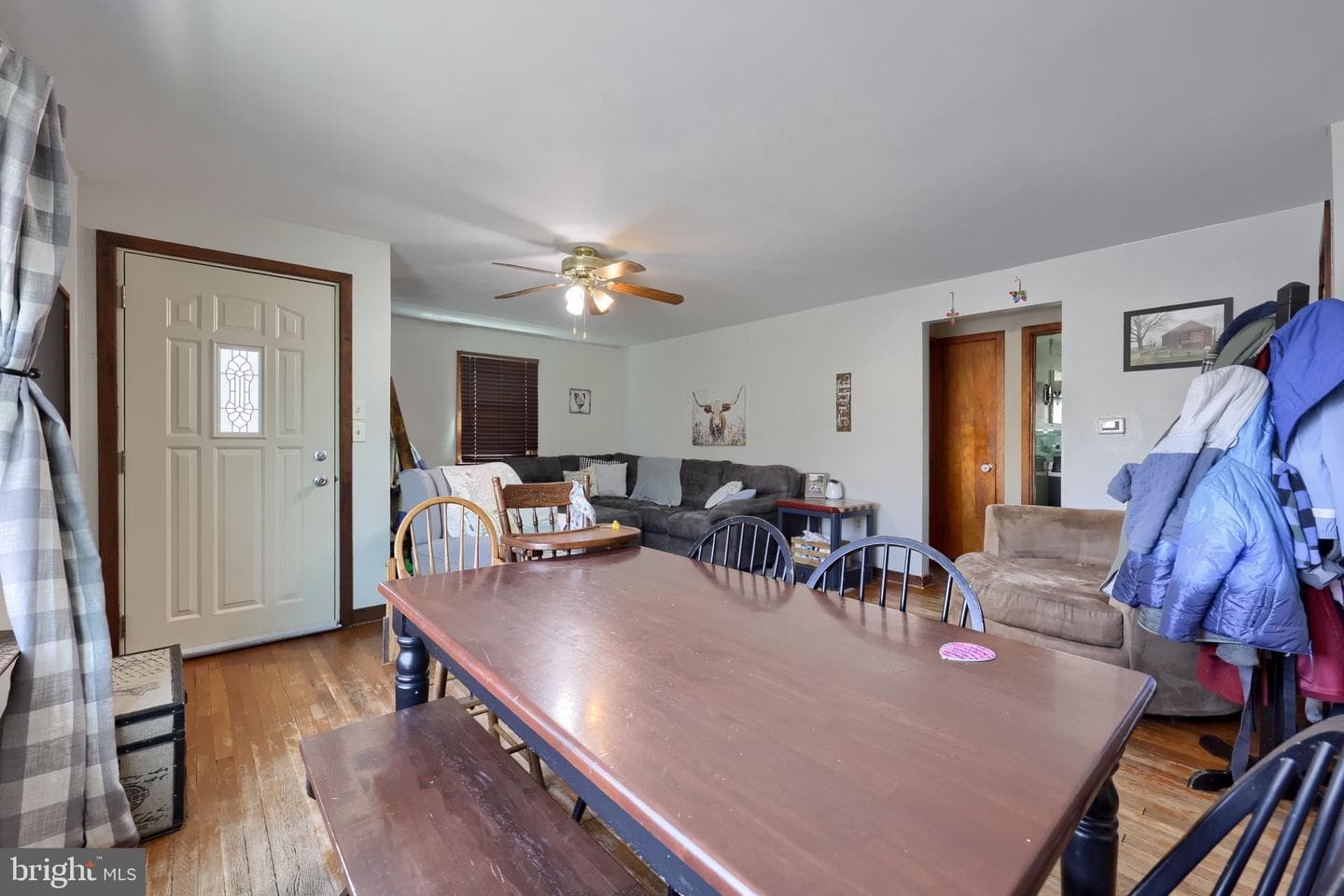 1024 Victor Street photo 5