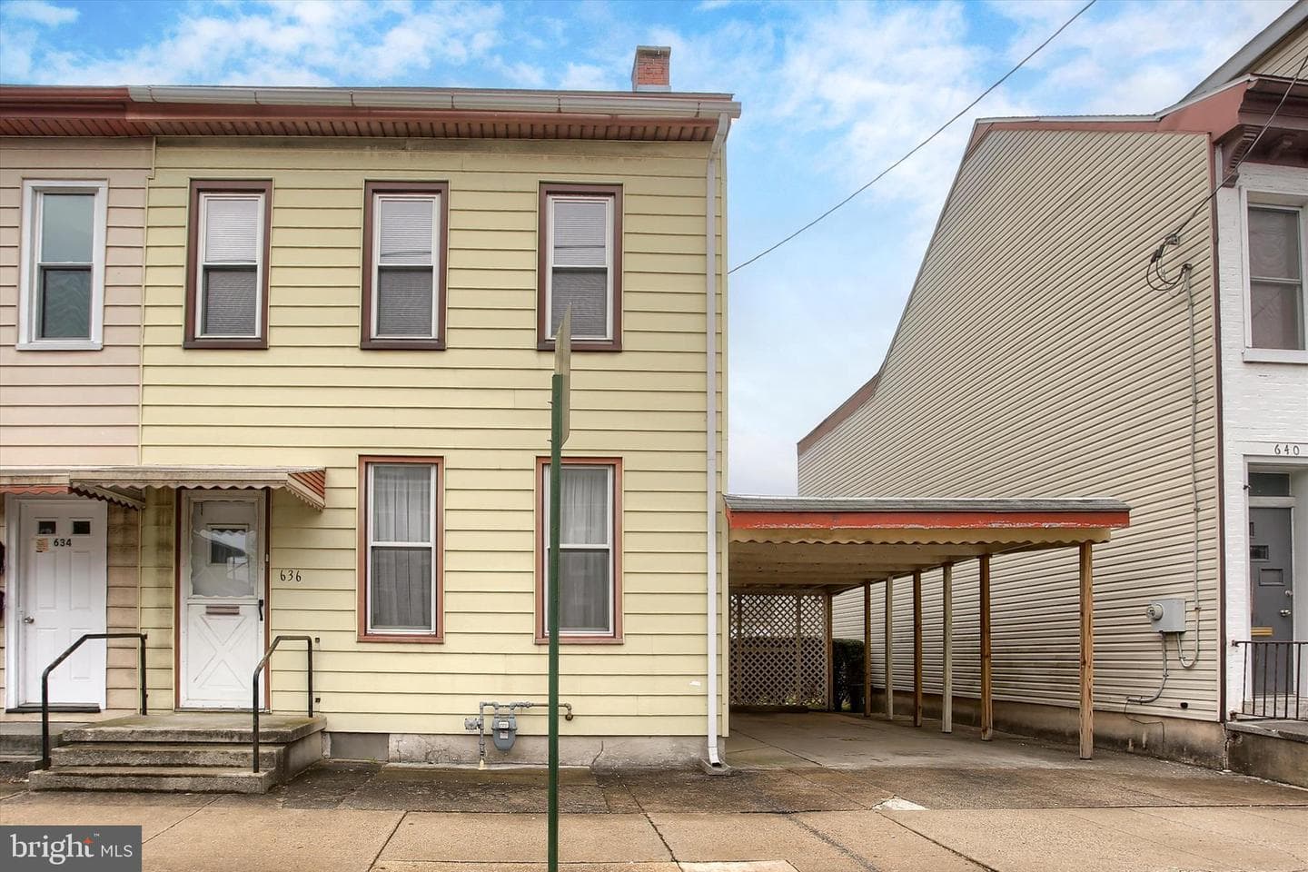 636 Walnut Street