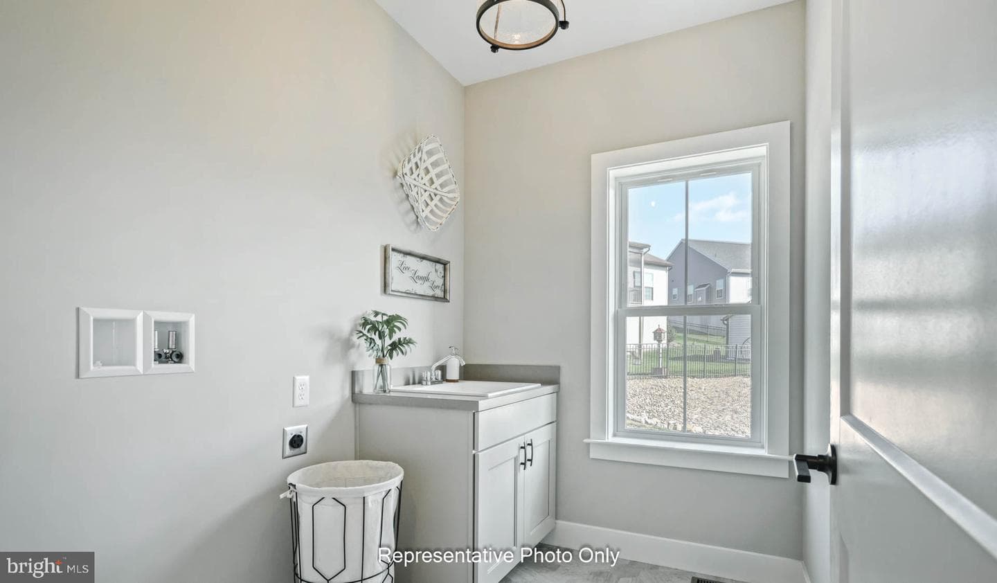 552 Bella May Circle photo 11