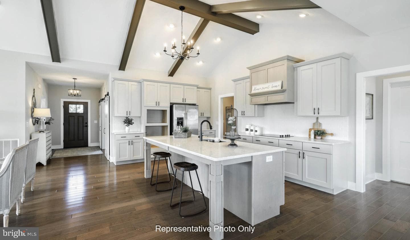 552 Bella May Circle photo 4