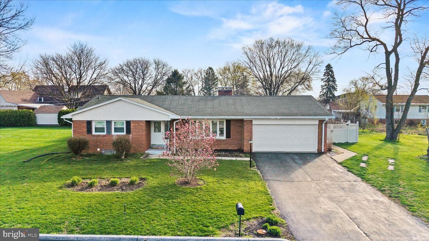 112 Kenmar Drive photo 31