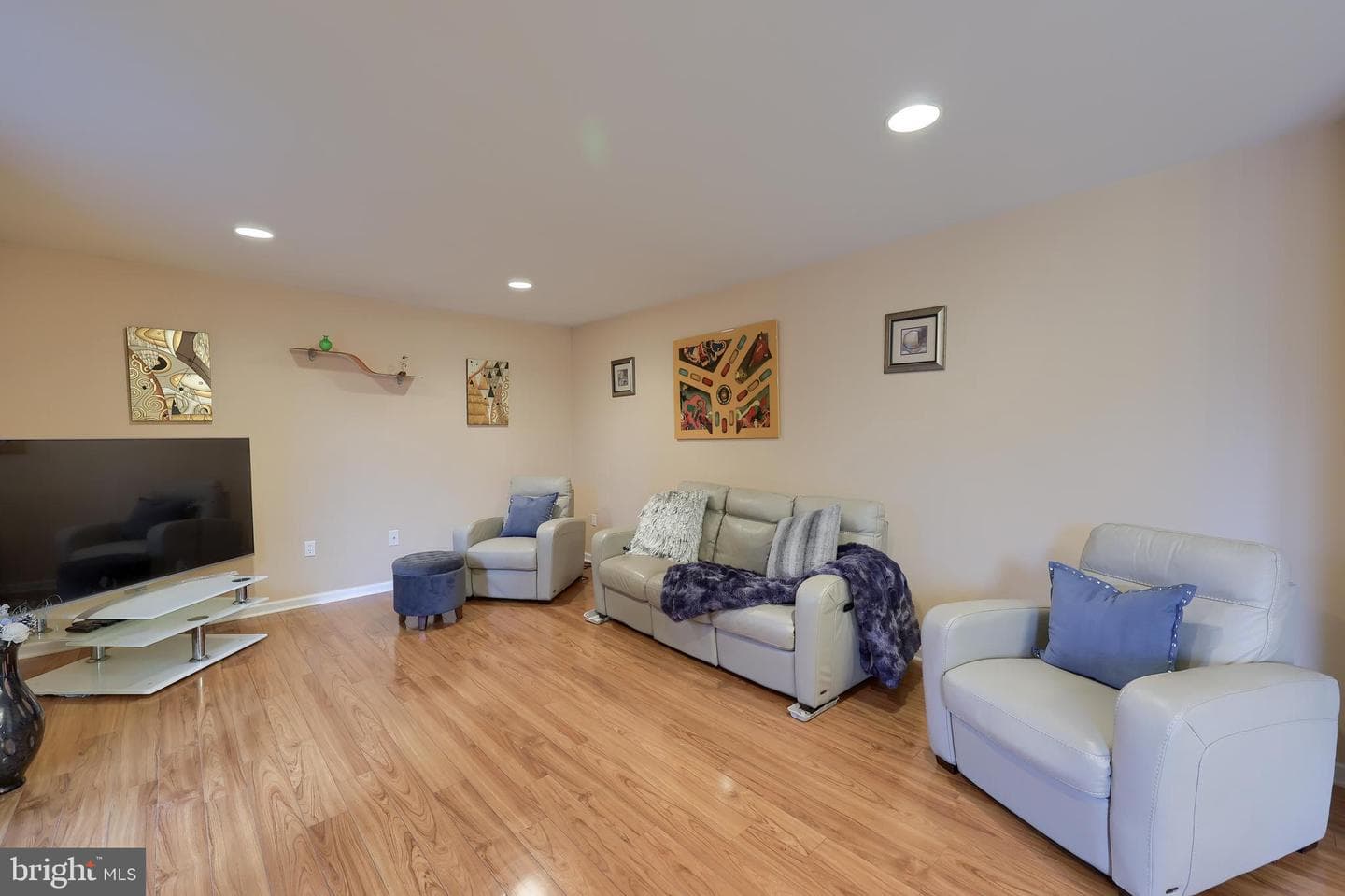 129 Pickwick Circle photo 14