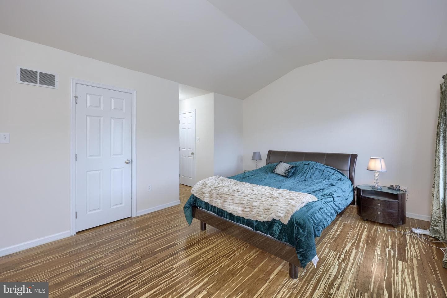 129 Pickwick Circle photo 23