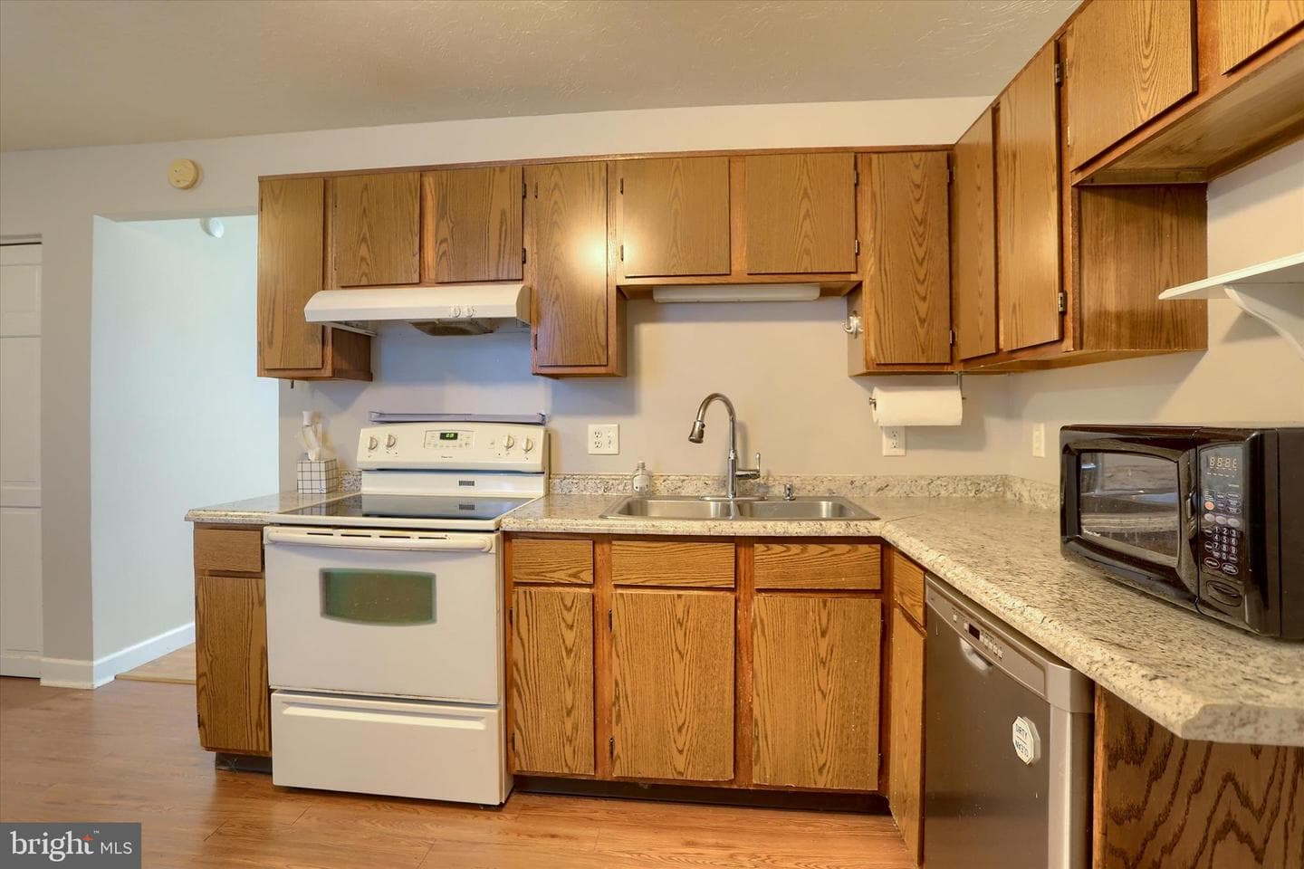 19 Dogwood Lane photo 11