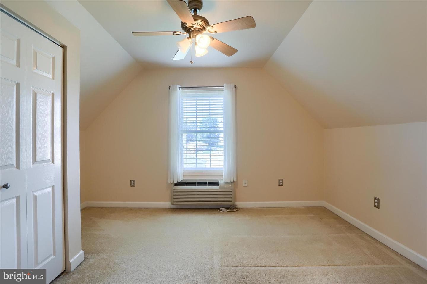 19 Dogwood Lane photo 18
