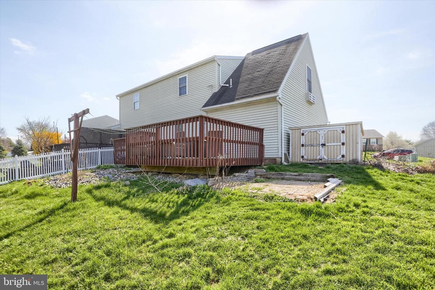 19 Dogwood Lane photo 24