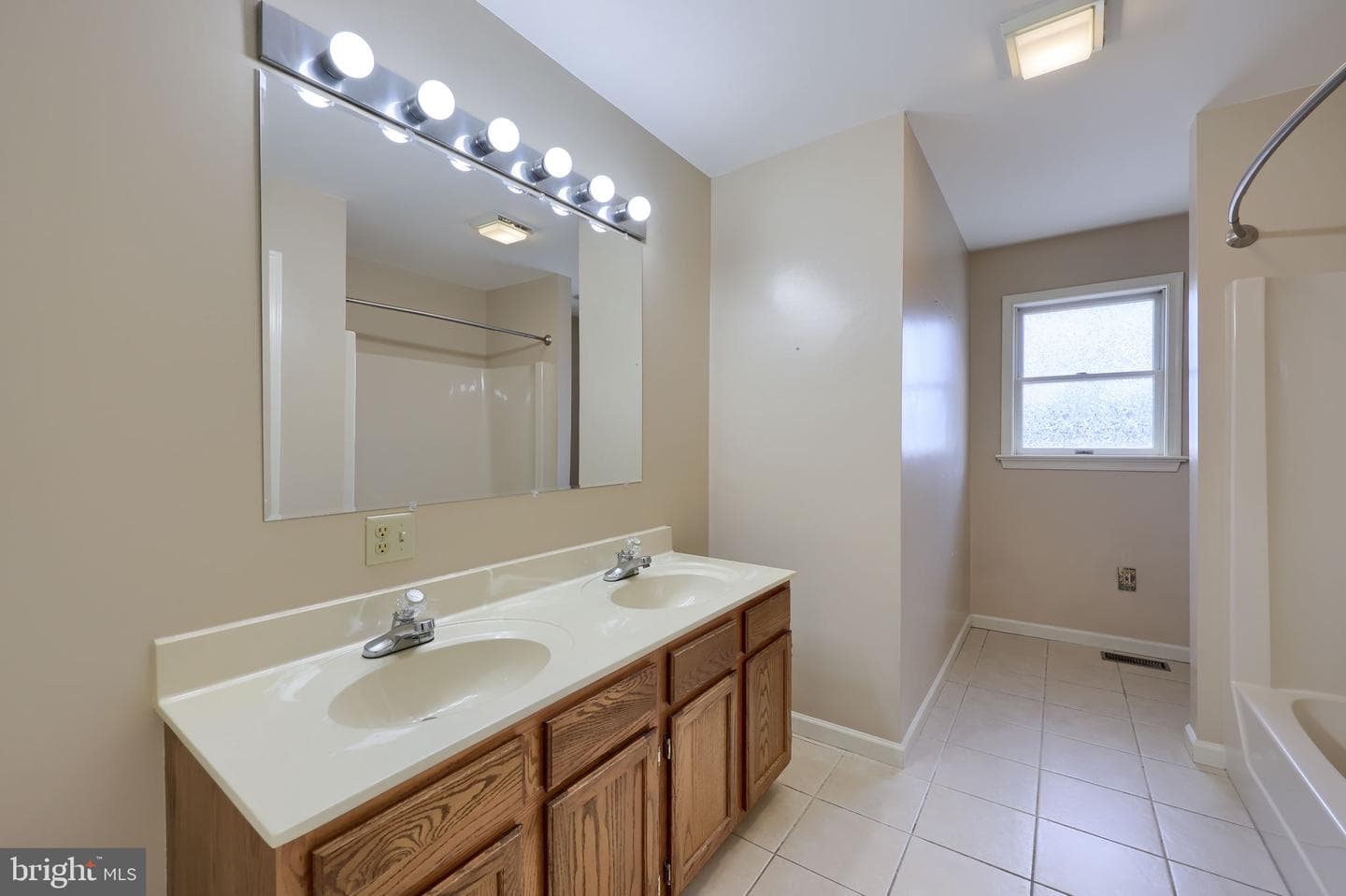 142 Palm Lane photo 25