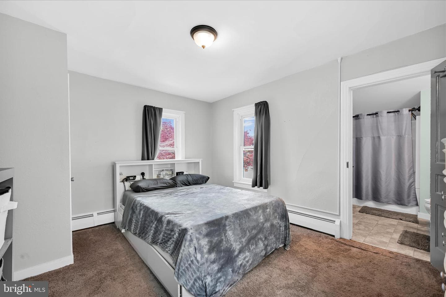 41 Memorial Boulevard photo 18