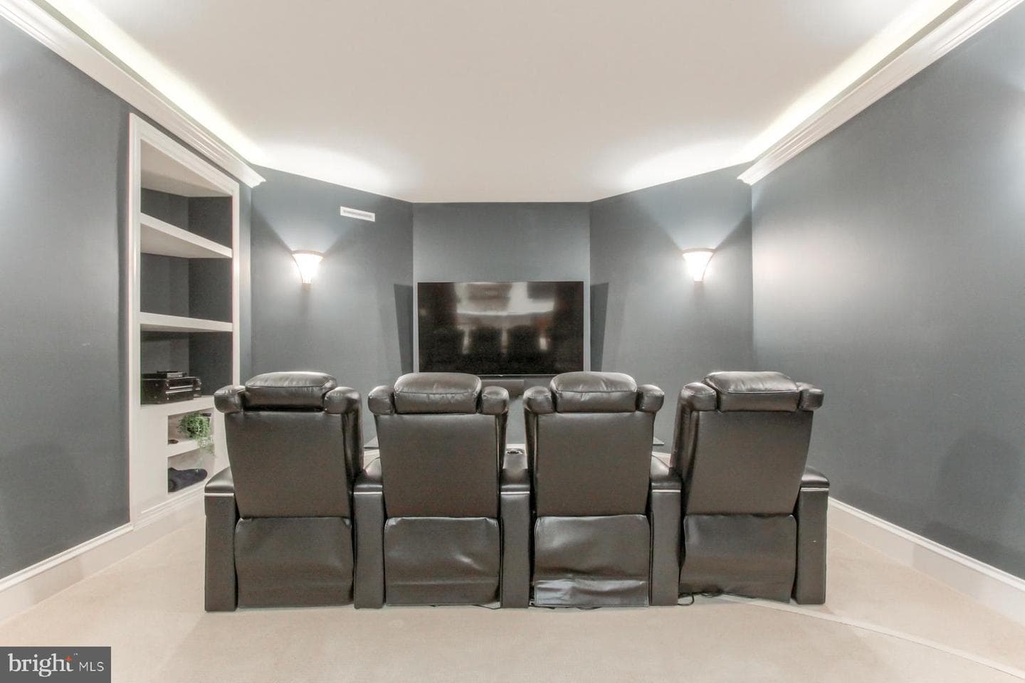 5683 Gingrich Road photo 39
