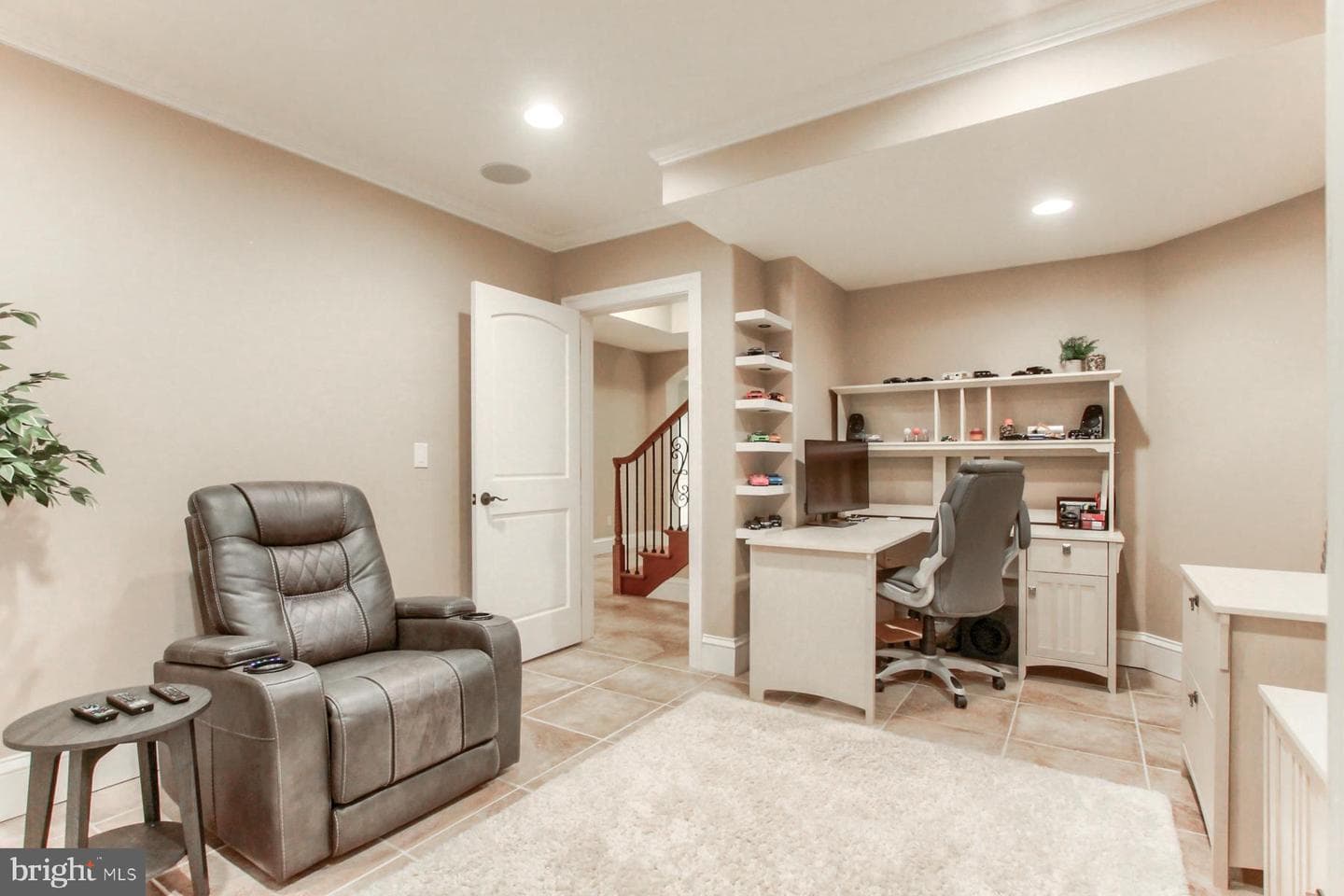 5683 Gingrich Road photo 44