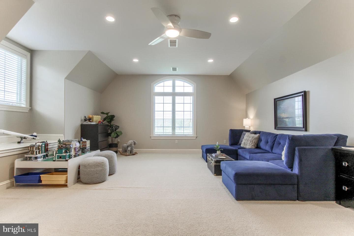 5683 Gingrich Road photo 54
