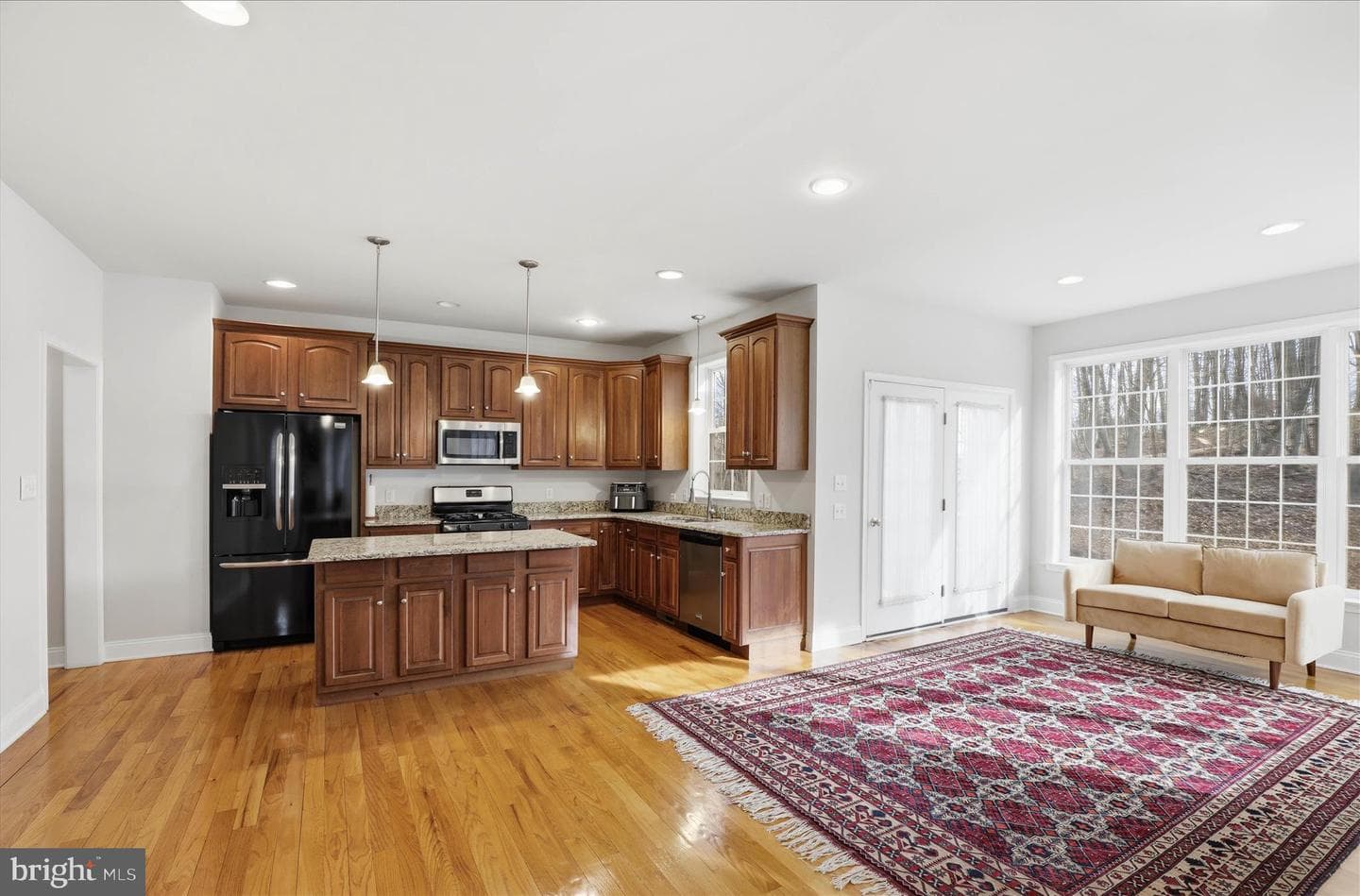 204 Iron Valley Drive photo 32