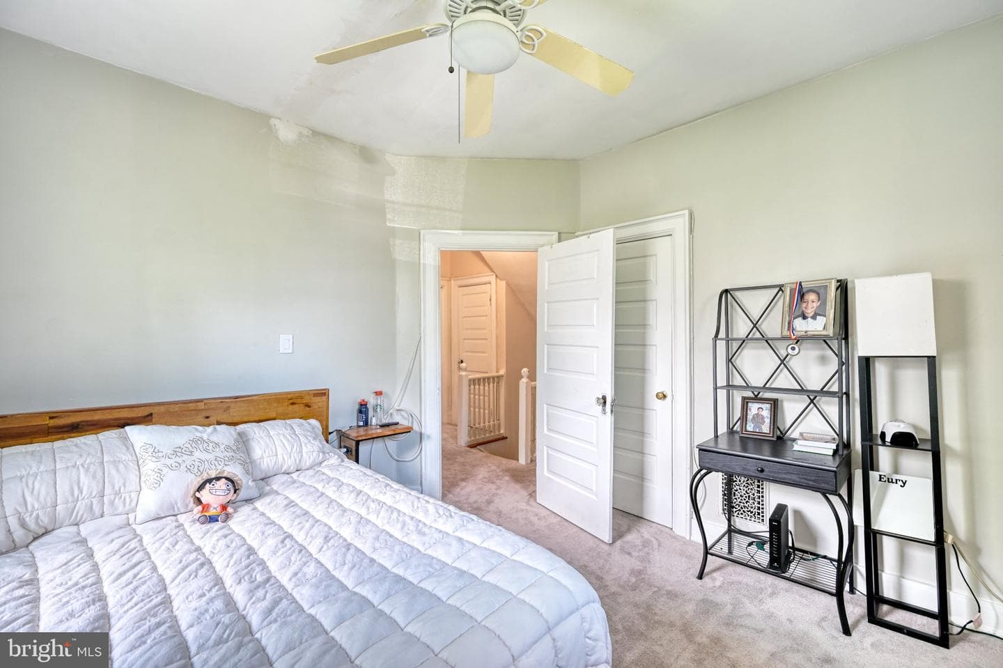 14 E Chestnut Street photo 22